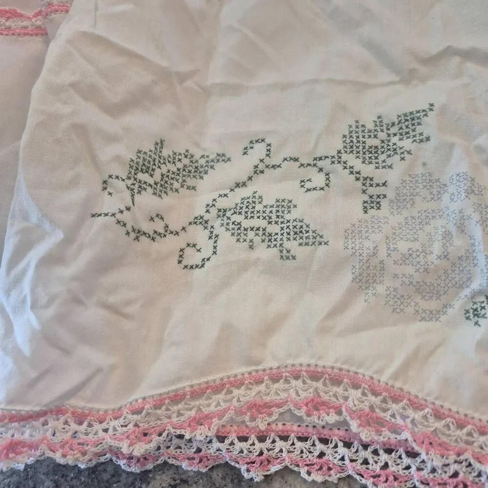 Pillowcases (2), White Cotton, Vintage Pink Variegated Crochet Cross Stitch Star